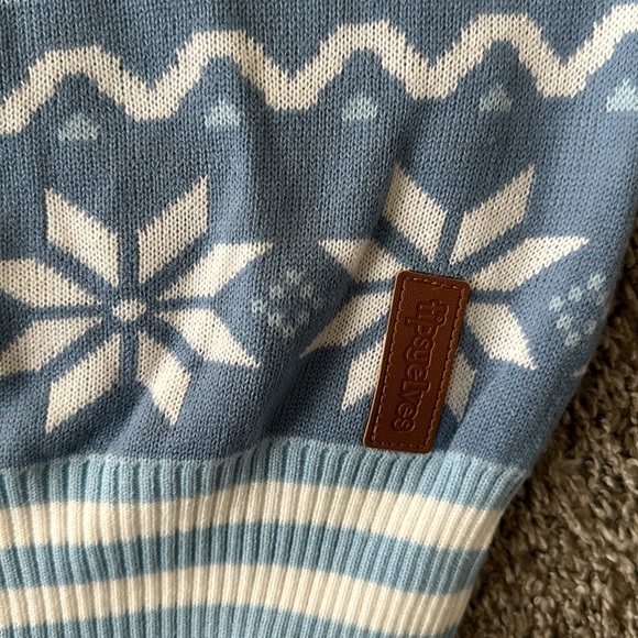 FROSTY THE SNOWMAN TIPSY ELVES NWT CHRISTMAS SWEATER SZ L - Picture 3 of 4